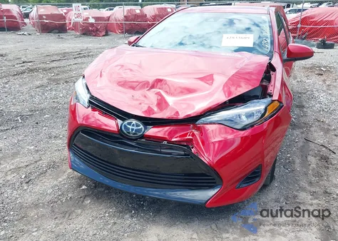 2018 Toyota Corolla Le из США, поврежденный, VIN 5YFBURHE9JP822742